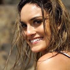 Julia Rose Instagram Model Wiki Bio Age Boyfriend Height Weight Family Net Worth Career Facts Starsgab Lauren conrad, born february 1, 1986 in laguna beach, california, became famous in 2004 when she was one of the stars of smash hit mtv reality show laguna. julia rose instagram model wiki bio