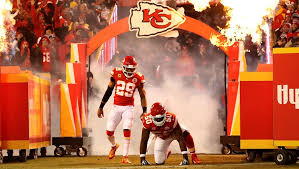 Kansas city chiefs superstar patrick mahomes addresses aaron rodgers' situation. Super Bowl Oder Absturz Kansas City Chiefs Am Scheideweg
