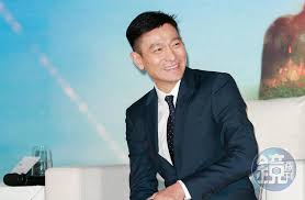 劉德華 梁朝偉 無間道 粤语remix by olive chan 飄 3d music video 粵語歌 cantopop 老歌改編. èˆŠç–¾æ€ªé†«æ•' åŠ‰å¾·è¯3å¹´å‰æ‹å»£å'Šå¢œé¦¬éª¨è£‚å—å‚·ç•™èˆŠç–¾