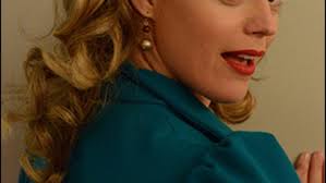 Kelly Sheehan (Performer)