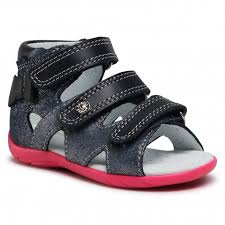 こんにちは、私の名前はbartekです。 konnichiha , watasi no namae ha bartek desu. Sandals Bartek 11707 024 Ocean Clogs And Sandals Girl Kids Shoes Efootwear Eu