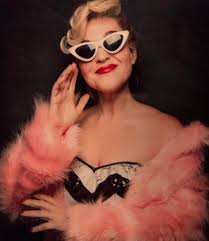 Annie Funke-Bone (@anniefunke) • Instagram photos and videos