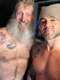 I made the artist stop because my buddy was about to pass out and was trying to be a man and muscle through it. Country Artist Jay Allen S Song Tattoos To Heaven Goes Viral People Com