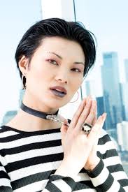 Zandwagon Models Show What "Beautiful" Looks Like