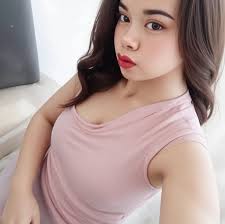 Night dip in @blackboughswim 👙✨