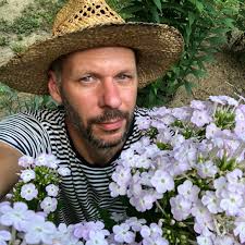 Czech gardener shares plant knowledge in new Bloomington business