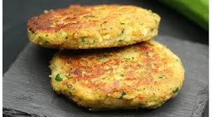 E' pranzo ottimo soprattutto per chi vuole perdere peso, in quanto la zucchina è. Le Cotolette Di Zucchine E Scamorza Facili Buonissime E Leggerissime Solo 150 Calorie