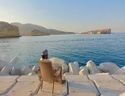 سلْطنةُ عُمان ‎ salṭanat(u) ʻumān), is a country on the southeastern coast of the arabian peninsula in western asia and the oldest independent state in the arab world. Oman The Quiet Diplomat The Foreign Policy Centre