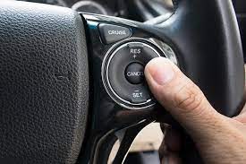 Standard dynamic radar cruise control (drcc) is designed to keep a preselected following distance between your corolla and the vehicle traveling in front of you. How To Use Cruise Control Toyota Of Orlando Car Tips