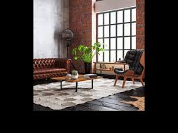 28 rustic industrial decor ideas and diy projects that are full of style and charm you can easily create a lovely balance of distressed wooden furniture pieces paired with wrought iron doors and aesthetics in your home with minimal planning. Industrial Vs Rustic Home Decor What Are The Differences Between These Two Styles Pinkvilla
