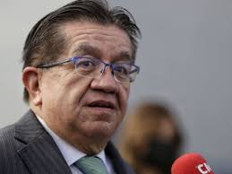 MinSalud, citado a control político por no reglamentar ley de comida  chatarra