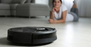 To clean the robot vacuum cleaner, you need to open the lid, to get the trash in one movement and shake out the contents. Best Robot Vacuum Malaysia Reviews 11 Automatic Mop Robotic Cleaner In 2021