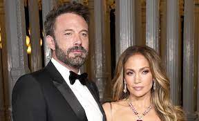 Por que Jennifer Lopez sente que Ben Affleck a fez de boba do revival dos dois ao divórcio, segundo revista: 'Ela o odeia' | Celebridades | Monet