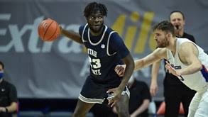 He joined the team in 2018, and after three years of constant growth and improvement, is ready to test the nba waters. Espn Coloca Neemias Queta Na Ultima Posicao Do Draft Da Nba Nba Jornal Record