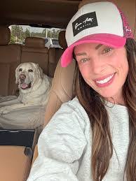 Sarah Pierro's Instagram, Twitter & Facebook