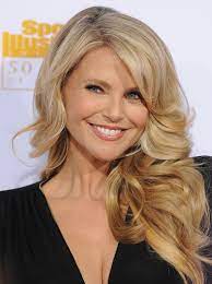 A Guide To Glowing Like Christie Brinkley At 60 Hairstyle Gorgeous Hair Hair