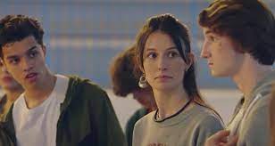 De son côté, noé se prend au jeu de lola/manon. Plus Belle La Vie En Avance Mila Agressee Noe Et Manon Triomphent Episode Du Mardi 17 Novembre 2020 Sur France 3 Toutelatele