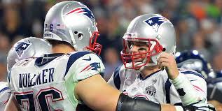 (born august 3, 1977) is an american football quarterback for the tampa bay buccaneers of the national football league (nfl). Super Bowl Sebastian Vollmer Erklart So Tickt Mega Star Tom Brady Mopo De
