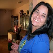 Amy Barrowman's Instagram, Twitter & Facebook