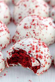 Today i'm sharing with you how to make red velvet truffles. Red Velvet Truffles Perfect Valentine S Day Treat A Food Lover S Kitchen