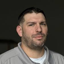 Best Commercial Roofing Team