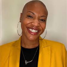 👩🏼‍🦲🪒 “As my appearance deviates from what people consider to be  “normal,” I wonder if doing my fairly visible and already challenging job  will become harder because of how people will receive… |