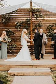 Top Wedding Venues In Kansas City The Bold Americana Kansas City Based Destination Wedding Photographer Kansas City Wedding Venues Destination Wedding Photos Kansas City Wedding