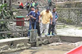 Dropped by for stop while on the way back from teriang to kl. Hutan Lipur Jeram Toi Masih Ditutup