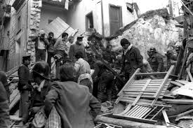 Cerchi notizie su terremoto irpinia? Foto Terremoto In Irpinia Le Immagini Che Hanno Emozionato Il Mondo Agendaonline It