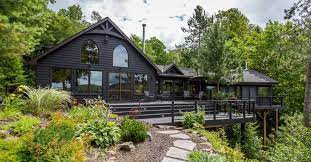 Explore all lake rosseau real estate with re/max, canada's #1 real estate brand. 1 1 Million For A Lake Of Bays Cottage With Lots Of Outbuildings