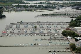 Knecht's beach and marina is situated northwest of gypsum. Herl S Harbor In Port Clinton Oh United States Marina Reviews Phone Number Marinas Com