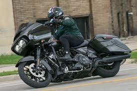 2019 Harley Davidson Road Glide Special Review 15 Fast Facts