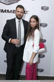 Ο πάνος καμμένος ξεσπά κατά της επάρατης νόσου, που του στοίχισε τον τετράποδο φίλο του. Panos Kammenos Sta Egkainia Toy Gioy Toy Me Thn Prwhn Kai Th Nyn Syzygo Toy Oles Oi Fwto Zwh Iefimerida Gr