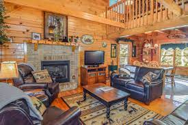 Is a gatlinburg cabin rentals company situated on a 1,000 acre exclusive resort. Fireflies Moonshine Cabin Mountain Shadows