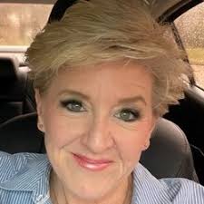 Star Rating and Reviews for Tricia Calzavara