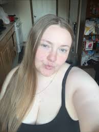 If a truthful woman herself speaks, it would be good to believe. How many  people are there who only trust in their own simplicity