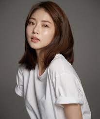 Short korean hairstyle male trends can come from anywhere and the most recent dye obsession is no exception. Flattering Short Hairstyle Ideas To Refresh Your Look In 2020 Girlstyle Singapore