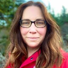 Marlene Wells's Instagram, Twitter & Facebook