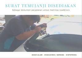 Semasa membuat pertanyaan kepada kedai panel insuran bagi membaiki cermin kereta yang pecah, soalan pertama yang ditanya adalah sama ada roadtax dan insuran dibuat melalui myeg atau secara manual. Cermin Kereta Pecah Insuran Cermitok