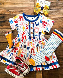 Hemdblusenkleid mit mosaikdruck · hemdblusenkleid wild birds. Alphab Jessica Broome Independent Wildflowers Consultant Facebook