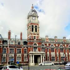 The closest cities, towns, suburbs/localities and places to eastbourne in east sussex, england, united kingdom are listed below in order of increasing distance. Eastbourne Town Hall Town Hall In Eastbourne