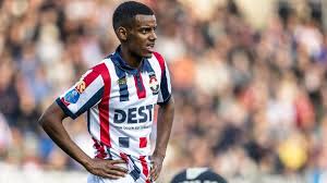 Dortmund have signe alexander isak from aik solna and have won the battle against real madrid. Bvb Lasst Borussia Dortmund Top Talent Alexander Isak Gehen