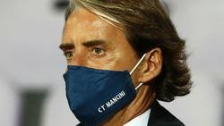 Roberto mancini wurde am 27.11.1964 geboren. Roberto Mancini