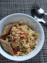 Perapkan bersama bahan dalam gambar 5. Nasi Goreng Ikan Bilis Dan Cili Kering Yang Sedap Azie Kitchen