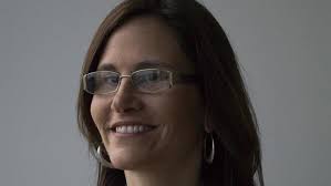 Leaders must be "vocal and visible"