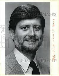 Michael Downs's Instagram, Twitter & Facebook