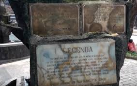 Kami hanya tak ingin hujan deras turun lagi dan memakan waktu lebih banyak. Legenda Api Abadi Di Bojonegoro Kumparan Com