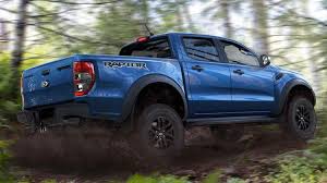 Kendaraan taktis ringan 4x4 produksi pt pindad (persero) yang ditujukan untuk mendukung operasi dan mobilisasi pertempuran jarak dekat serta jelajah segala medan. Tiga Trak Pikap Paling Berbaloi Di Malaysia Mana Satu Pilihan Anda Wapcar