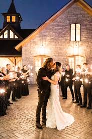 Hunter Kaitlyn Stone House Of St Charles Wedding In 2020 Wedding Photography Destination Wedding Photographer Bridal Bridesmaid Dresses