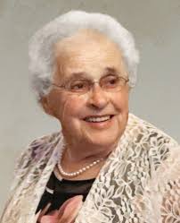 À Drummondville, le 1er janvier 2021 est décédée à l'âge de 84 ans Mme  Marcelle D'Amour, épouse de M. Jean-Guy Charbo